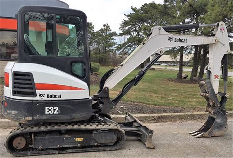 bobcat mini excavator rental cost|bobcat rentals close to me.